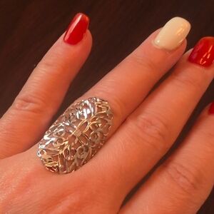 Elegant Silver Filigree Ring for Women